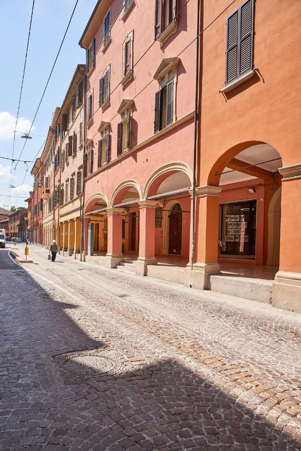 Italian Design Small Attic Болонья Экстерьер фото
